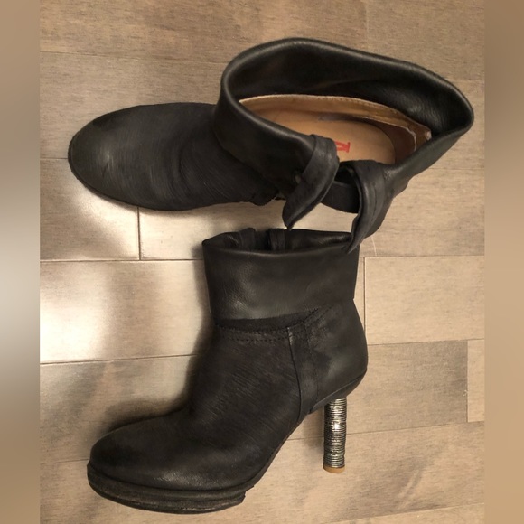 A.S. 98 leather lined funky boots size 37 with unique heel! - Picture 2 of 4